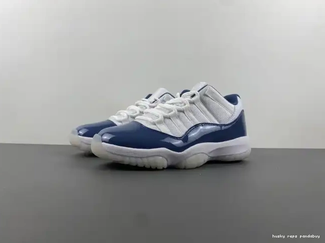 Cheap Husky 11 Jordan Navy FV5104-104 Low Retro (2024) Midnight 0515